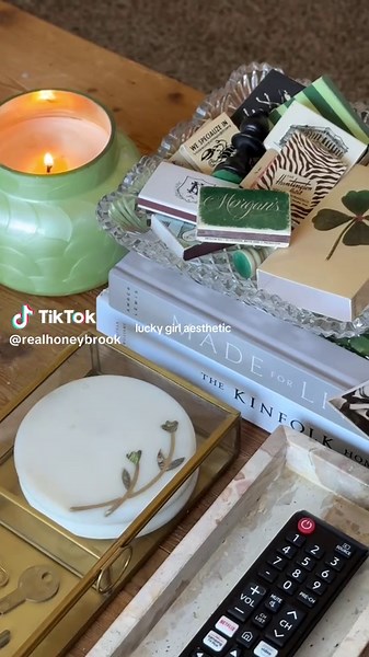 Coffee table lucky charms 🍀