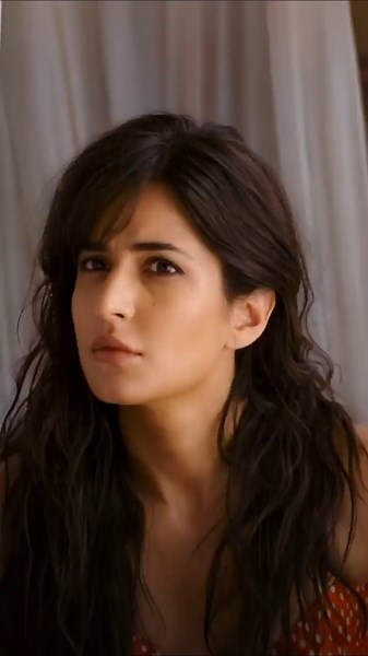 Katrina Kaif and Hrithik Roshan CAUGHT in a BANTER 🤭 in Bang Bang #primevideoindia #bollywood #movie