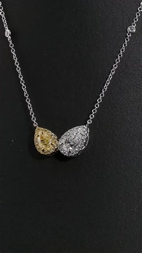 Dos destellos que se encuentran en perfecta armonía, piezas únicas que destacan por su contraste y belleza. Haz una visita a GHIBERTI Diamonds para encontrar esta y otras piezas, escríbenos: https://tinyurl.com/WADiamonds #ghiberti #diamonds