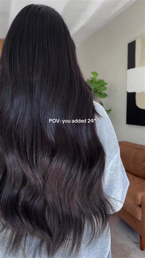 How to Install 24” Hair Extensions: A Guide for Stylists