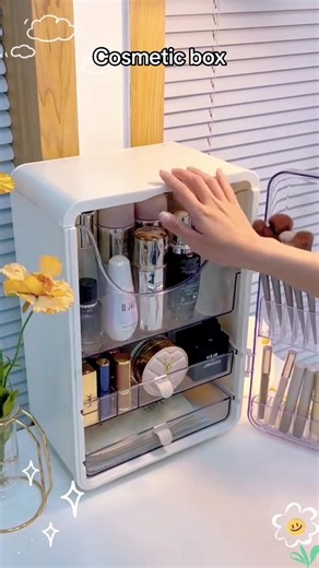 Effective Cosmetic Storage Solutions for Makeup Organization