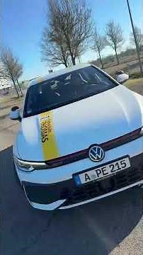 When your friend picks you up vs #drivinginstructornico #friends #carride #funny