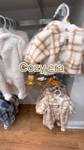 Exploring the Baby Cozy Era: Adorable Clothes and Cute Jackets!