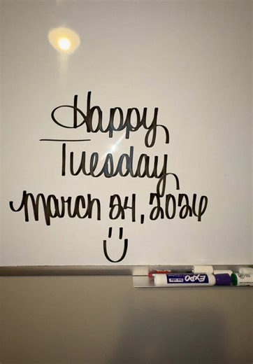 #lefthanded #handwritingasmr #cursive #tuesday #dryerase | Writing