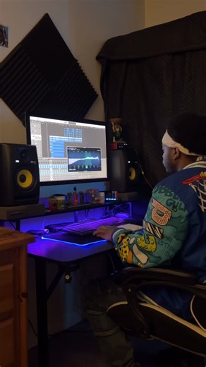 Hu$tle Boy on Instagram: "Big Mama Remix By @majestik.615🔥🔥🔥🔥 #recordingstudio #newmusic #comingsoon #fyp #reelinstagram❤️"