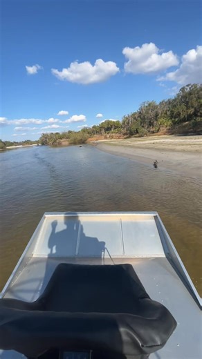 Exploring Peace River on Airboat Adventures