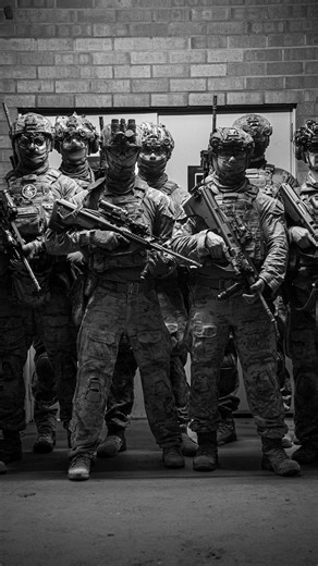 Frontier Productions on Instagram: "Slow is smooth, smooth is fast… unless you’re throwing yourself out the back of a bushmaster. Then fast is fast. 2/17 RNSWR, AUS 🇦🇺 ARMY ripping in! #australia #army #military #infantry #defence @australianarmy"