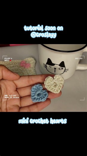Crochet Mini Hearts | beginner-friendly tutorial ❤️❤️✨ #viral