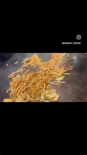 ららぽーと愛知東郷店。新メニュー味噌だれ焼きそばも好調です。是非是非 #shorts #たこ焼き #大阪名物 #たこせん