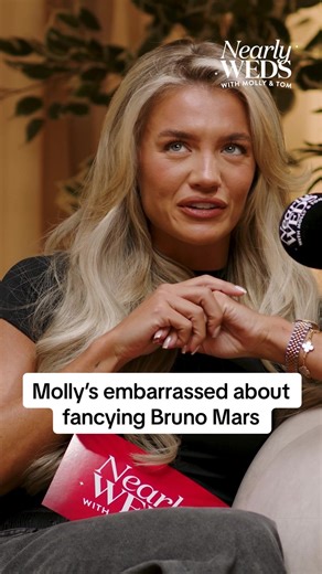 Molly and Tom's Fun Hall Pass Reveal