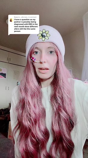 Replying to @_.elle.mae._ #anna #dissociativeidentitydisorder #didsystem #didawareness