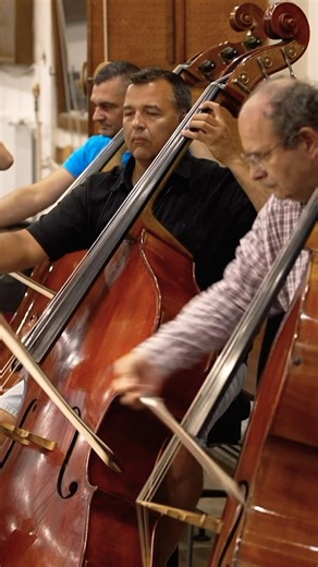 Strings & brass battle it out in “Grand Waltz” by Grigor Abgaryan