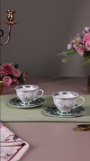 Vigneto | Victorian Green 12 Pcs Cup and Saucer Set | Vintage Edition