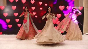 2.7M views · 45K reactions | We are in love how Kreena dedicated her dance performances to the people who matter to her the most, her parents, brother and her fiance! ✨ This is definitely a performance you shouldn't miss! Via Kreena Desai #zowed #solodance #bridedance | ZoWed | Facebook