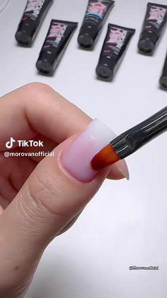 Poly Gel Gradient Effect Nails | Nail Art Tutorial