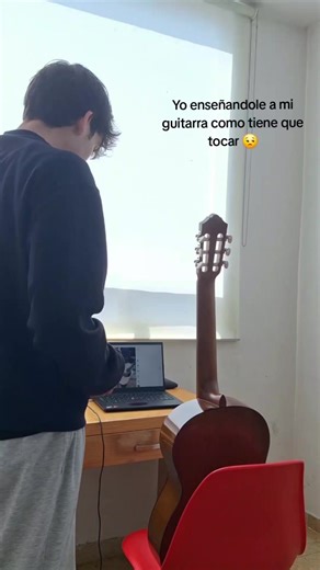 calando el requinto del karma con la mamalona (docerola) que nos llegó 🤑 #creatorsearchinsights #arielcamacho #requinto