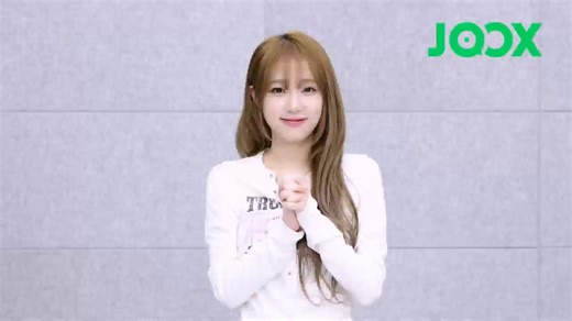 RT @hourlyenaa: english speaking skills top tier, GIRL PACK UP YOUR LUGGAGE NOW AND BOOK THAT DAMN FLIGHT TICKET FOR WORLD TOUR BECAUSE WHY…