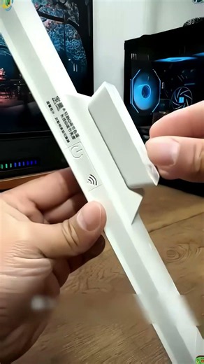 Magnetic USB LED Light! Rechargeable & Dimmable 💡 #LED #Gadgets #HomeHacks