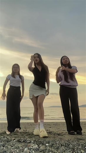 POV: mga Co S-Teacher mong halimaw magturo pero allergic sa public😭😩 #fyp #teach