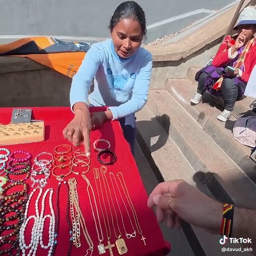 Authentic Antananarivo Travel Guide: Handmade Products & City Highlights