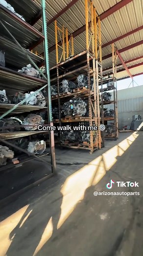 Explore Arizona Auto Parts on a Sunny Day