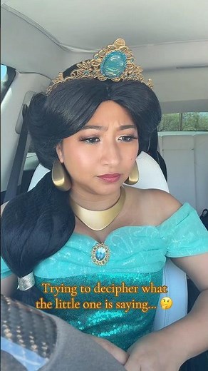 Just smile and nod 😅 #PrincessParty #Jasmine #Cosplay #PartyPrincess #Aladdin #BehindTheScenes