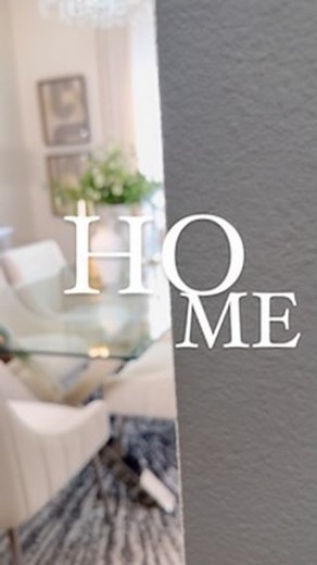 HOME✨✨✨ No table scape setup as of yet🤷🏽‍♀️ It’s ok to have the less is more every once in a while. Have a wonderful Wednesday Shop my home in my LTK in bio🔗 #home #diningroom #diningroomdecor #decor #homedesign #design #designideas #designinspo #inspo #ltk #ltkhome #explore #explorepage | Paula Rogers