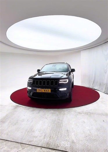 جوانتر نییە وایە - Jeep Grand Cherokee در One Way Auto Studio