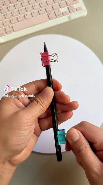 DIY Rubber Band Gun with Dovetail Clip and Pencil