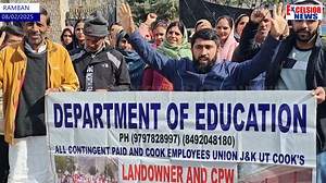 4.2K views · 49 reactions | Contingent Paid Workers Of Education Department told held protest in Ramban for their honorarium as per the Minimum Wages Act | Daily Excelsior | Facebook