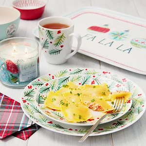 Check out our Life at Home™ Retro collection. We’ve got fa la la lots of holiday dinnerware to choose from. | Real Canadian Superstore