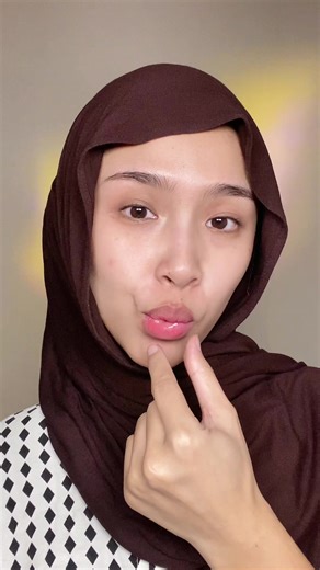 Tutorial Makeup Bold dengan Eyeshadow Kecintaan