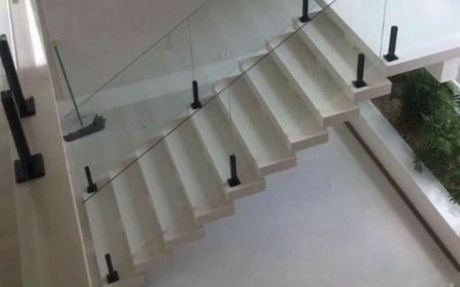 楼梯设计如何做到美观与实用并存？