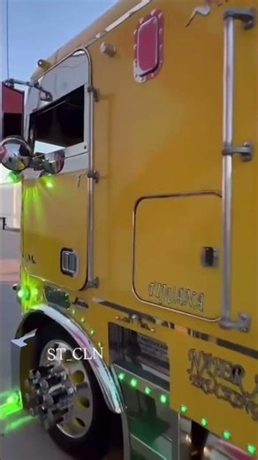 Beautiful Yellow Cab Over with beautiful yellow interior 👍👍