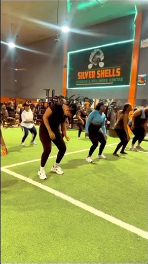 Join a FITNESS class to keep fit ‼️🔥#fitness #gymnasticclass #gym #gymclass #funworkout