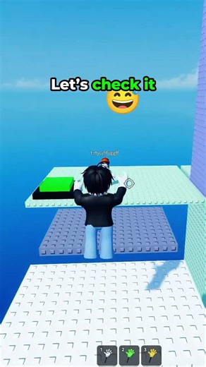 I wonder if this player will troll me? 🤔 #roblox #robloxshorts #shorts #robloxmemes #trolltower