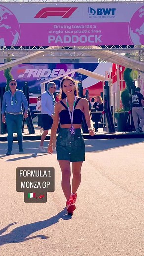 Remembering FORMULA 1 MONZA GP 🇮🇹🏎️ It’s was an unforgettable experience! This year I watched it on Sky Go walking in the desert of Petra 🐪😂 Who’s a super F1 fan like me? | The Fashion Jogger