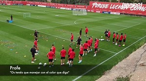 Atlético de Madrid | Professor Oscar Ortega | Warm-up | SAQ - Speed Agility, Quickness Associated movement and process of thinking - Stimulus - Different colors different movements Elementar Individual Tecnhical-Tactical Actions - Volley, Heading | Pedro Neto - Football Coach