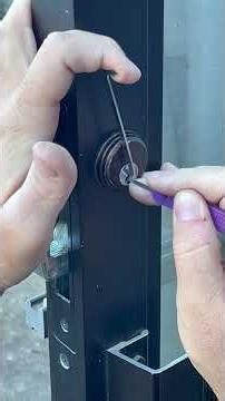 Locksporters can only pick in a vice! #locksmith #lockpicking #locksport #shorts