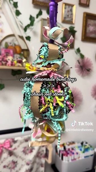 I love making bird toys🩷 not only do I save a ton of money, but I know exactly what materials are in them and I can make them as cute as I want🎀 #handmadebirdtoys #diybirdtoys #birdtoys