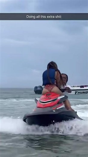 Shenseea Riding a Jet Ski Like This 😮‍🔥🇧🇸🔥