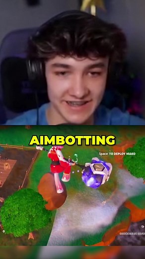 Absolute Aimbot in Fortnite Bush Season | NoahWPlays