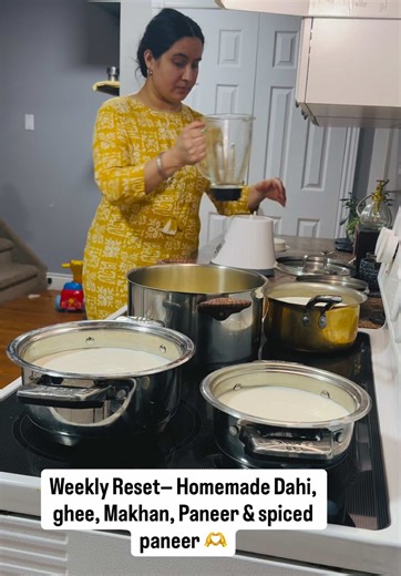 Five things I make at home 🏡✨ Fresh makhan 🧈 Homemade dahi 🥣 Pure desi ghee ✨ Soft paneer 🤍 Flavorful spiced paneer 🌶️ This is my weekly reset — preparing simple homemade basics that make the whole week smoother #homemade #momlife #dailyroutine #viral #trendingvideo