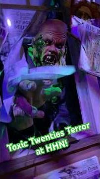 Toxic Twenties Terror at Halloween Horror Nights! #hhn #scarezone #universalstudios