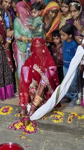 राजस्थान में किस उम्र में शादी होती है..? #minivlog #shortvideo #shorts #sadi #vivahgeet #rajasthan