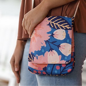 Make a "Sew Powerful Cross-Body Purse" with Misty Doan on At Home With Misty (Video Tutorial)