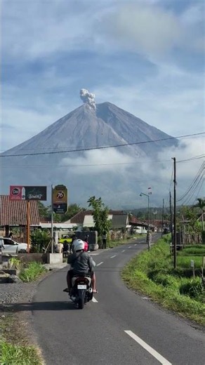📍 Mount Semeru, East Java, Indonesia#semeru #indonesia