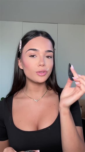 E invece qual è il segreto della tua base perfetta? Ps. Ragazze avevo dimenticato questo video nelle bozze 🙃🥲