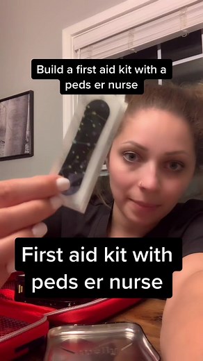 Handy Health Kit: Building a First Aid Kit with a Peds ER Nurse