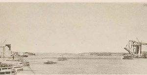 SYDNEY HARBOUR BRIDGE CONSTRUCTION (Time-Lapse) At 10pm on August 19, 1930, the two halves of the Sydney Harbour Bridge arch were joined for the first time — five years after construction started. The joining of the arches was a culmination of a 10-day effort in which "the two sections were gradually lowered by the releasing of the huge cables until the pilot pins on the south arm fitted into the sockets on the north side" — a process complicated by temperature changes. After that, it took only 